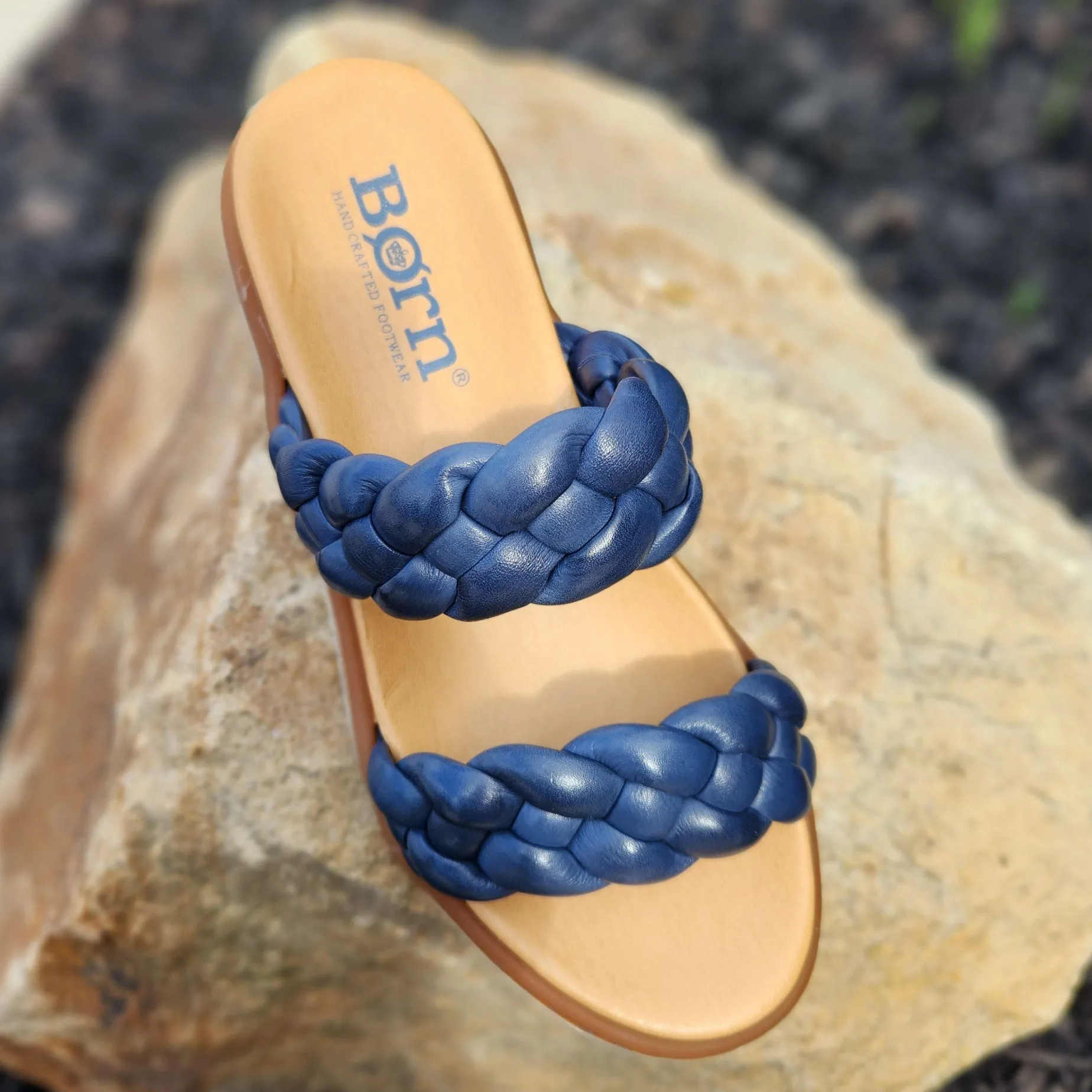 brn__freesia_braided_leat_2.webp Børn - Freesia Braided Leather Flat Sandal in Blue