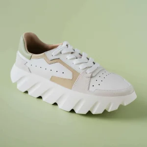 4CCCCEES - Tura Ori White Platform Sneaker