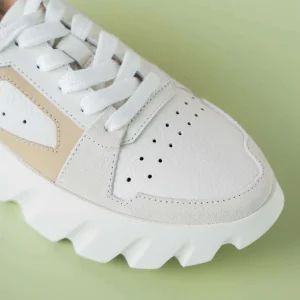 4CCCCEES - Tura Ori White Platform Sneaker
