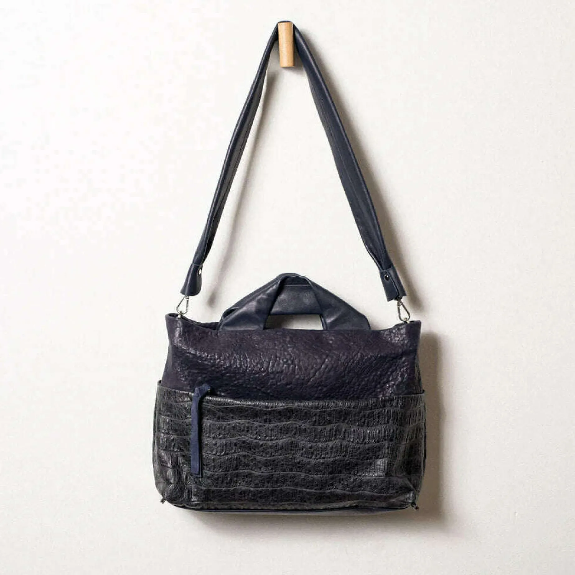 daniella_lehavi__alexa_lu_2.webp DANIELLA LEHAVI - Alexa Luxe Satchel Bag - Oxford Blue