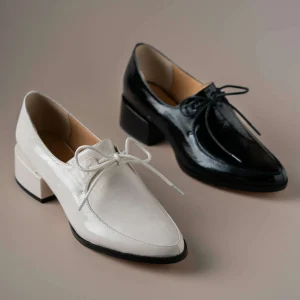 EOS - Casi - Oxford Low Heel - Black & Ivory Patent