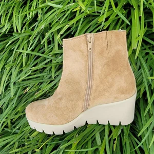 GABOR - 34.780.14 - Tan Wedge