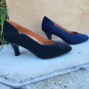 L'Amour des Pieds - Bamell Navy or Black Fashion Comfort Pump