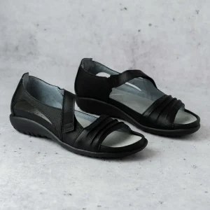 NAOT - Papaki - Black Leather