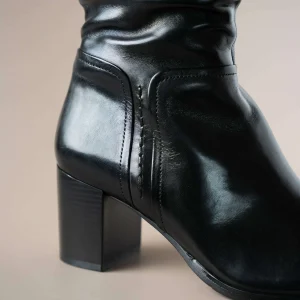 Regarde le Ciel - Joan Slouchy Mid-Calf High Heel Leather Boot