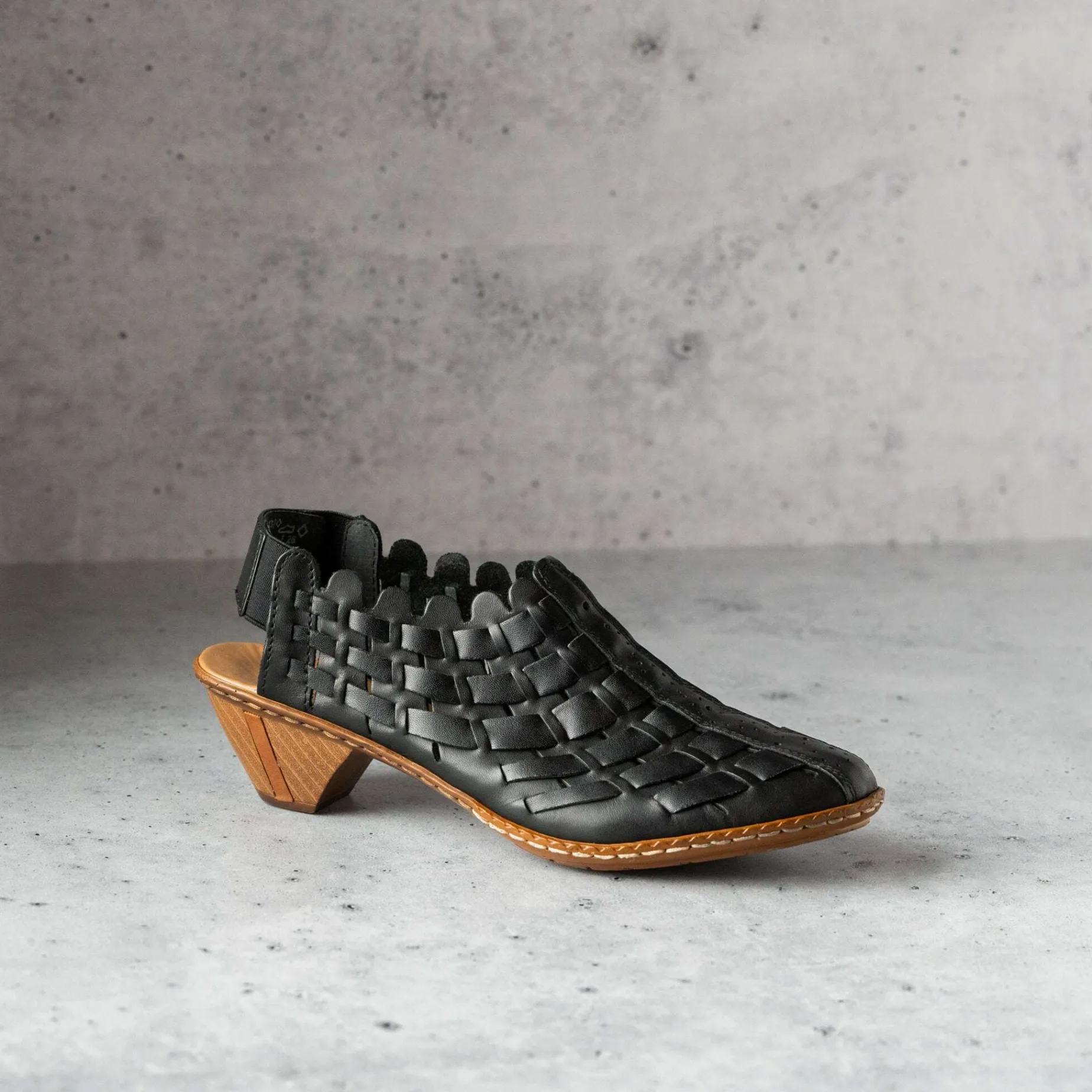 rieker__sina__black_amp_w_2.webp Rieker - Sina - Black & Woven Grey