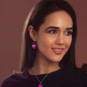 Saachi - Agate Heart Earrings - Pink